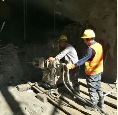 永修水下抗分散灌浆料特点 水下不分散注浆料介绍