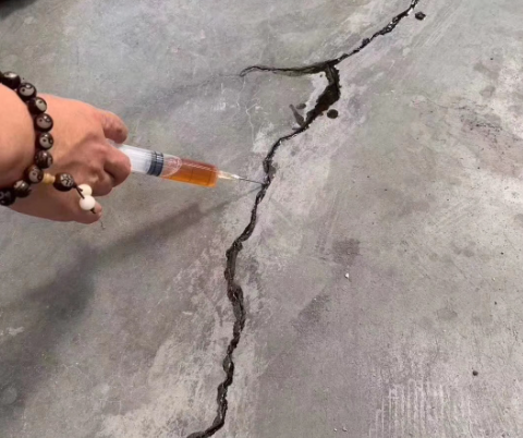 永修混凝土裂缝修补技术详解​